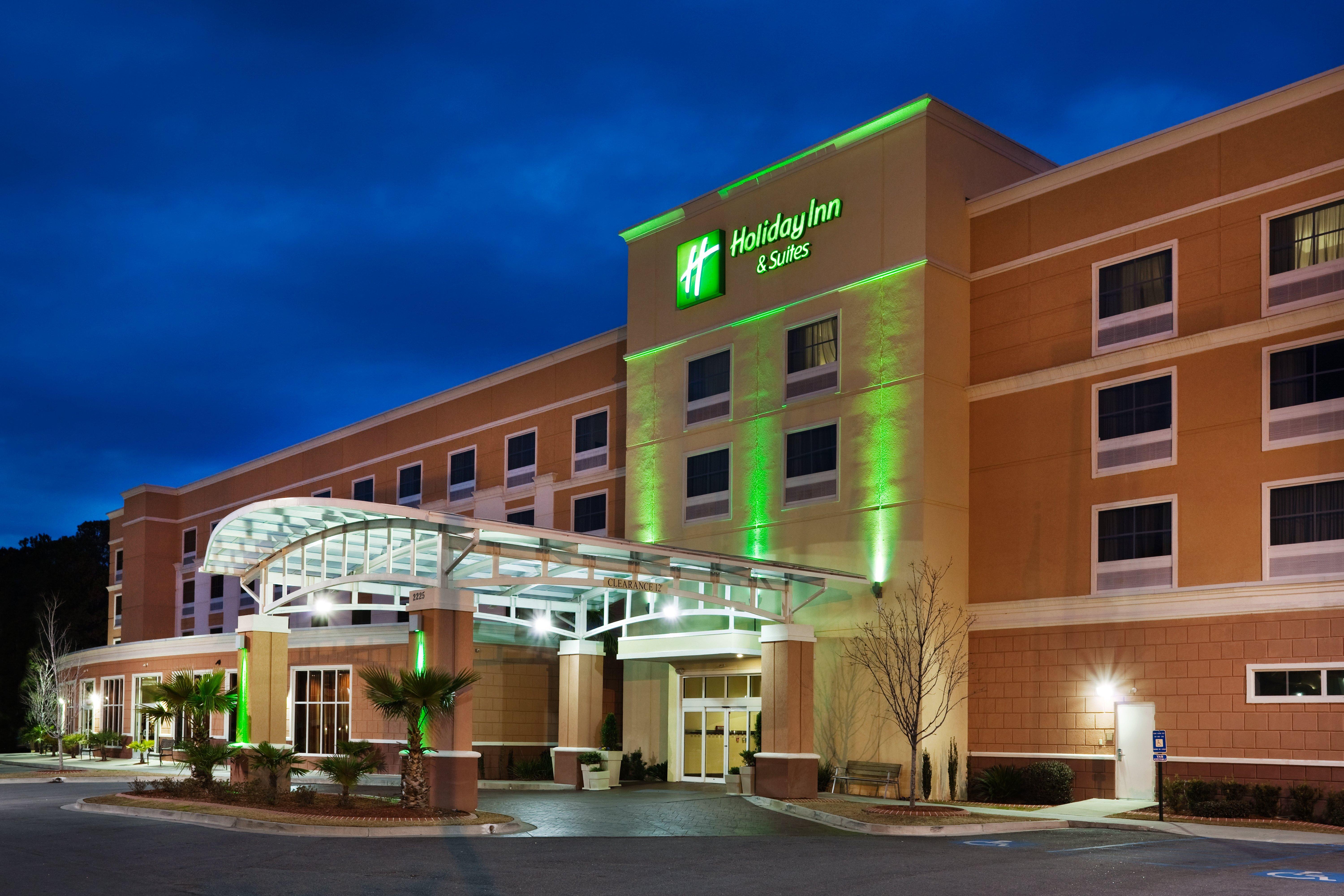 Holiday Inn Hotel & Suites Beaufort At Highway 21 By Ihg Exterior photo