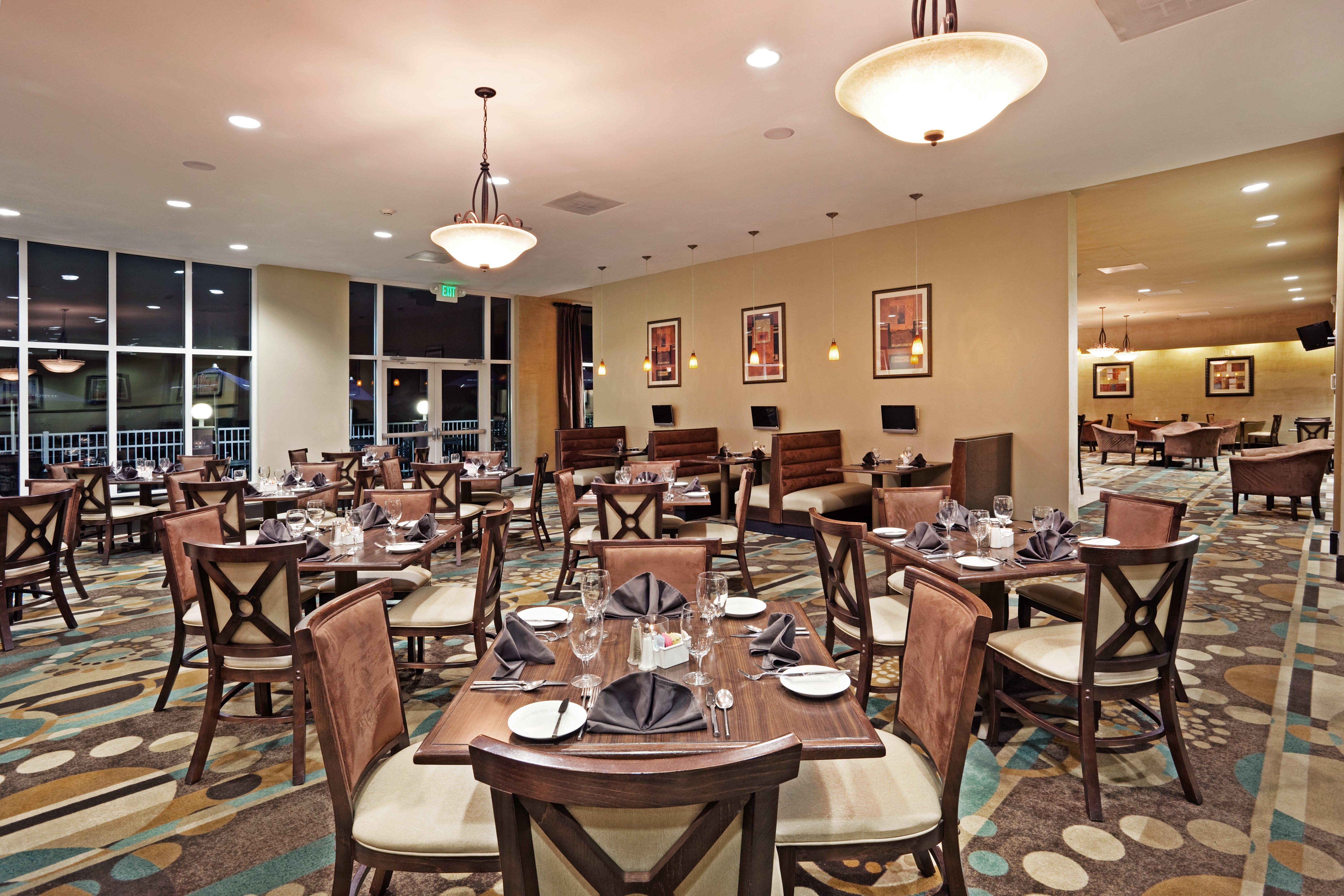 Holiday Inn Hotel & Suites Beaufort At Highway 21 By Ihg Exterior photo