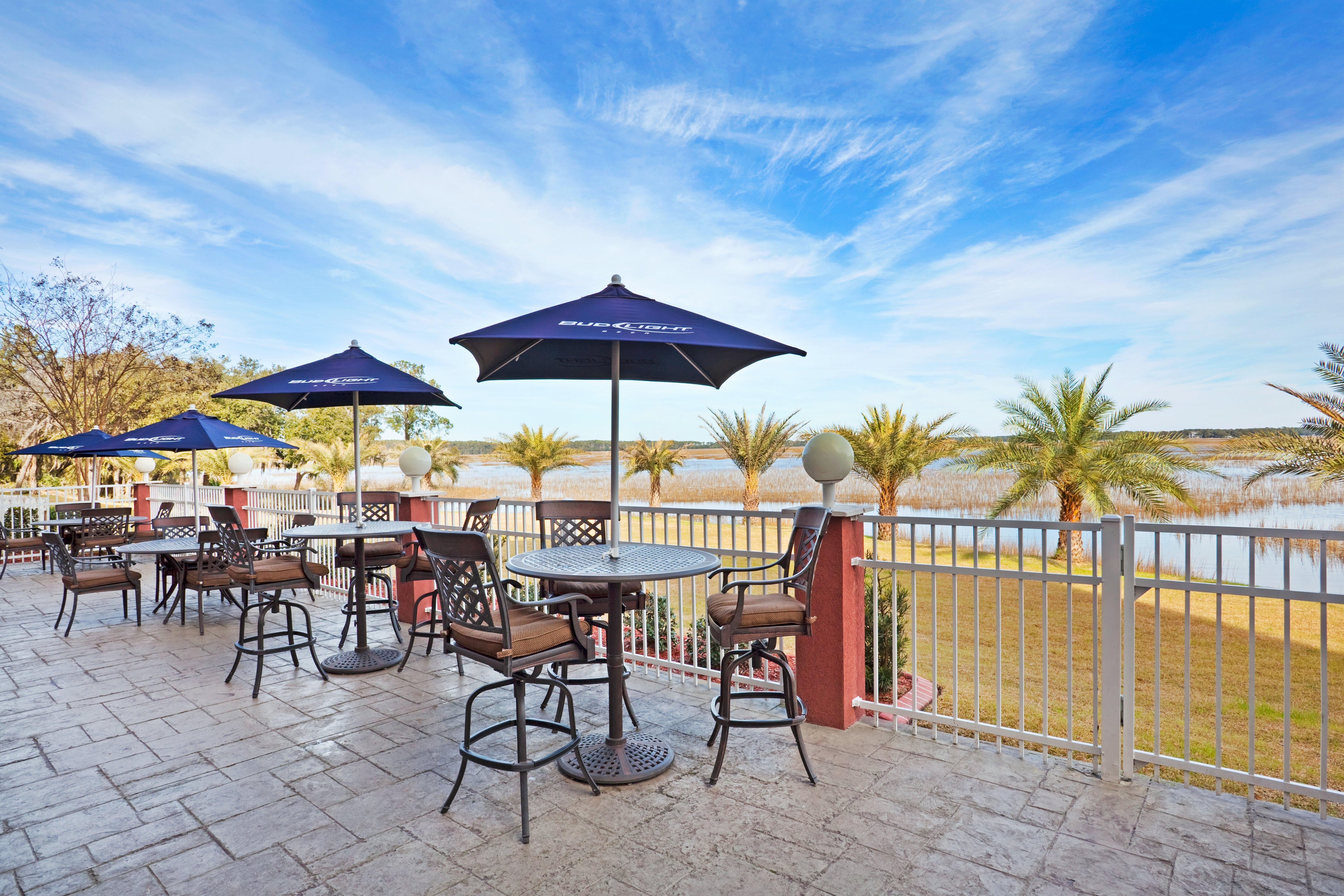 Holiday Inn Hotel & Suites Beaufort At Highway 21 By Ihg Exterior photo