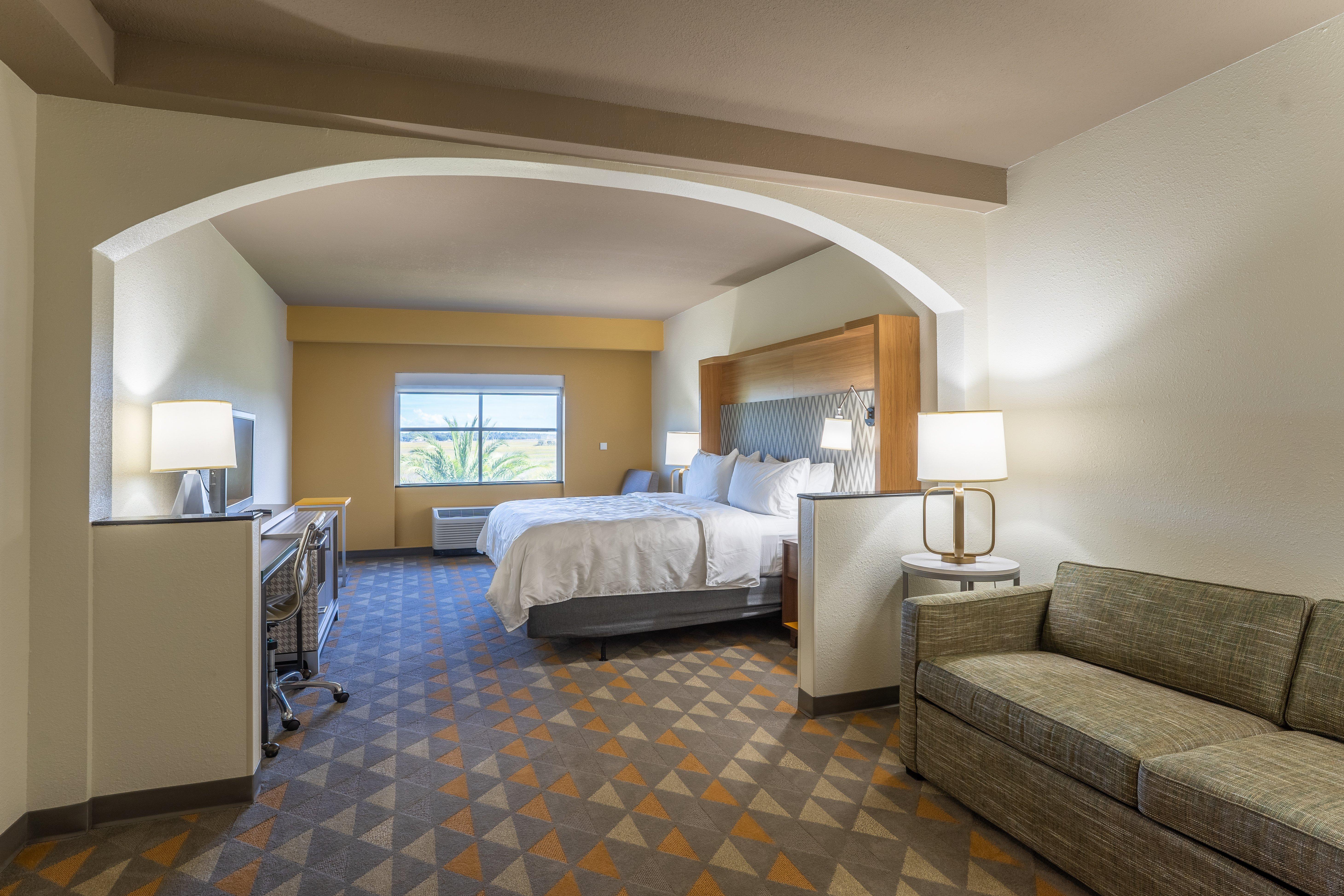 Holiday Inn Hotel & Suites Beaufort At Highway 21 By Ihg Exterior photo
